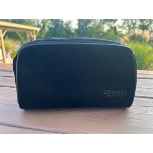 Chanel parfume velvet cosmetic bag
